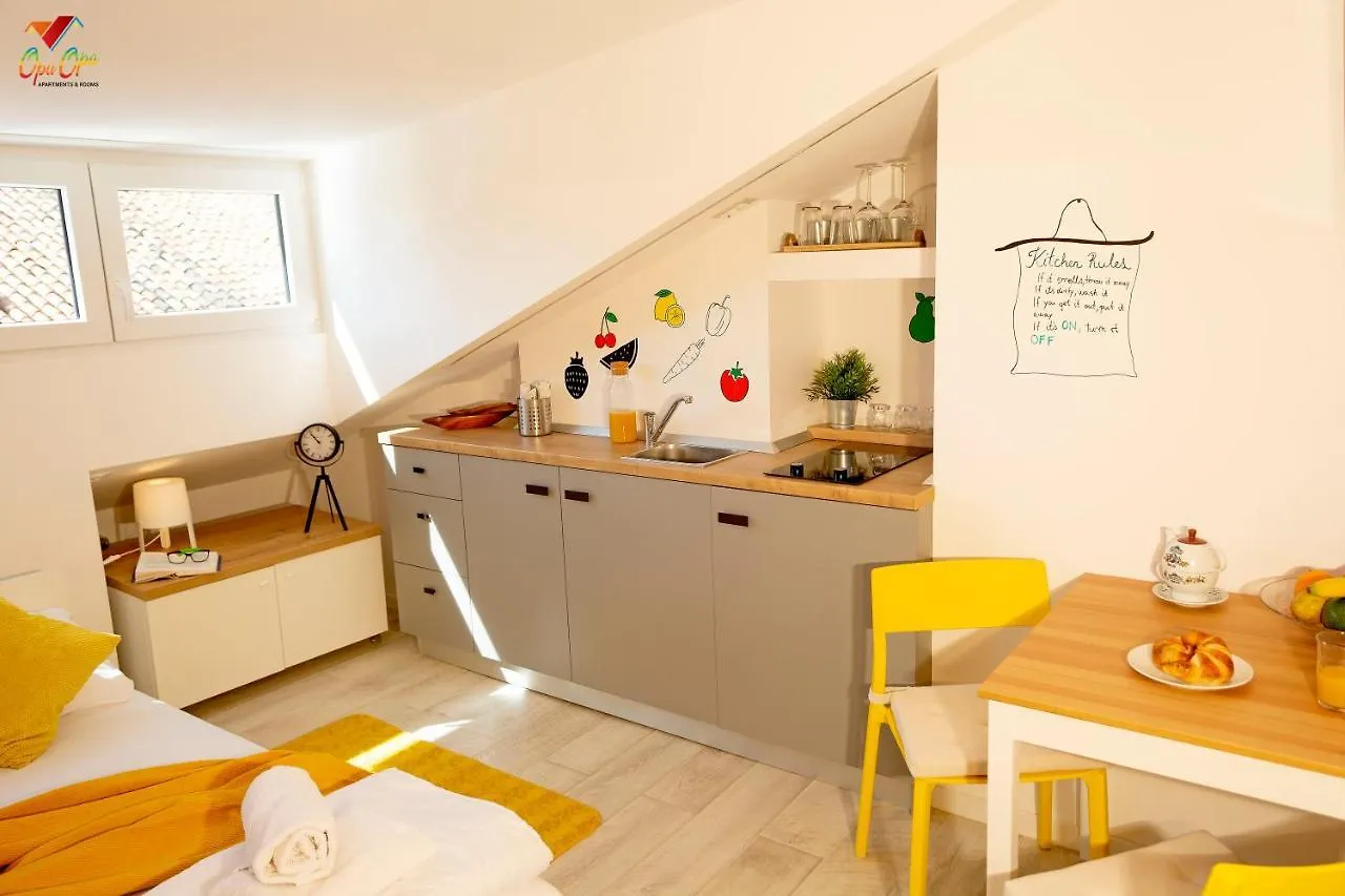 Apartments Opa Opa Rijeka 0*,  Croatia