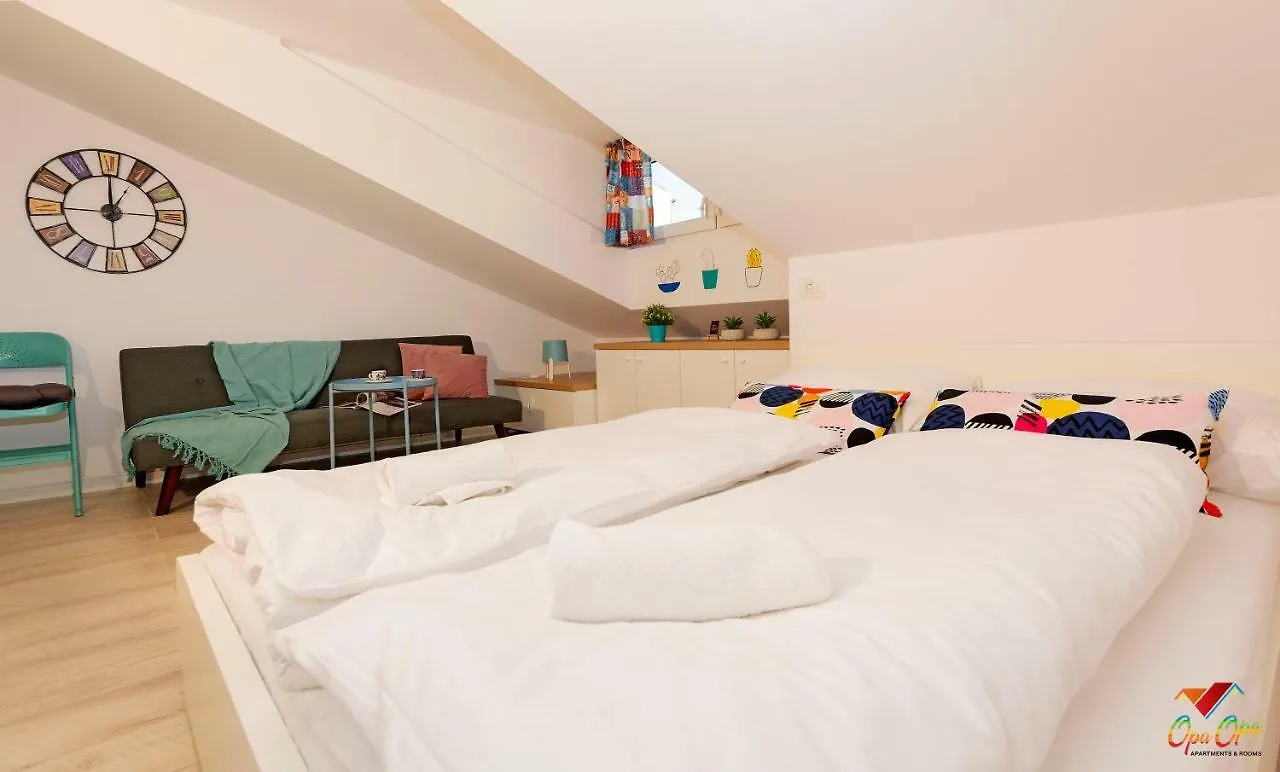 Apartments Opa Opa 里耶卡