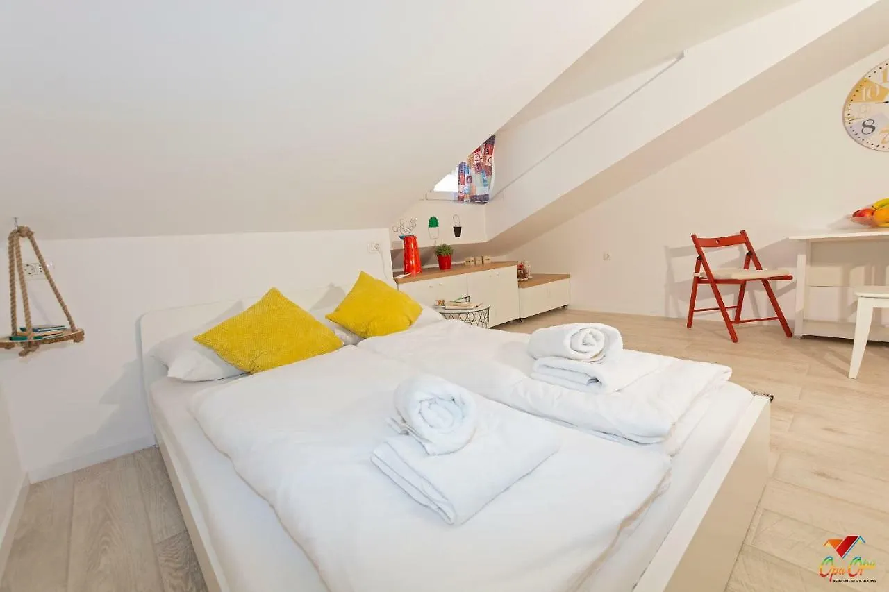 Apartments Opa Opa 里耶卡